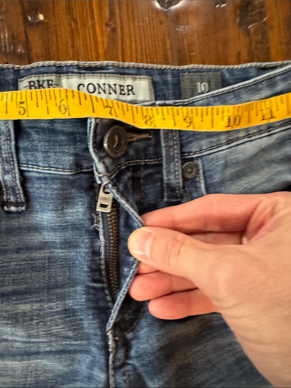 BKE DENIM CONNER SIZE 10 BOOTLEG JEANS BOYS LIKE NEW - Picture 14 of 16